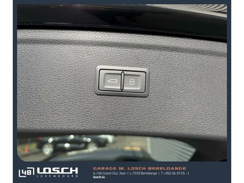 Audi Q5 S line Black 13