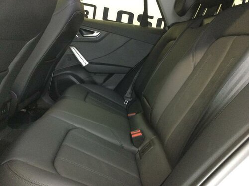 Audi Q2 Advanced Silver 18