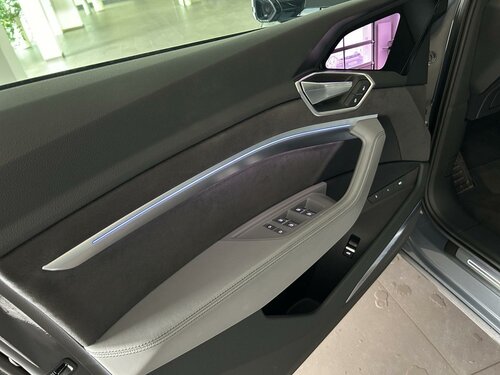 Audi Q8 e-tron etron S line Grey 13