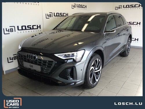 Audi Q8 e-tron S line Grey 0