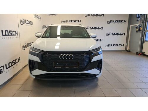 Audi Q4 e-tron 45 White 1