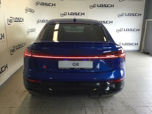 Audi Q8 e-tron Sportback e-tron s-line Blue 3