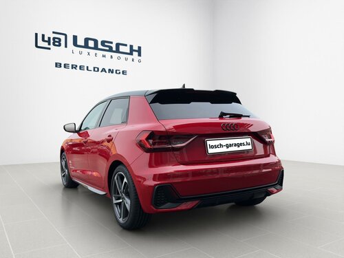 Audi A1 S line Red 4