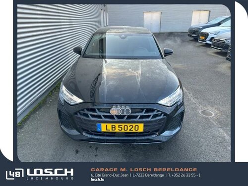 Audi A3 S line Black 10