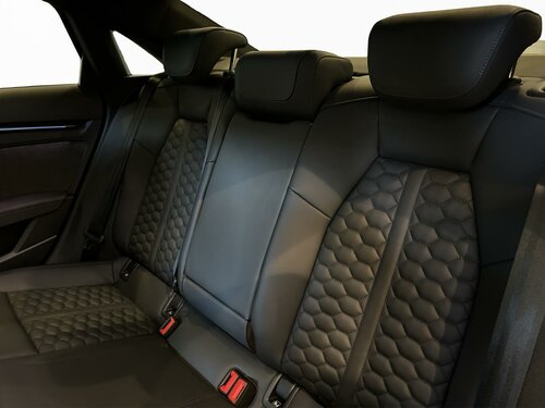 Audi RS3 TFSI Limousine quattro S troni Blue 15