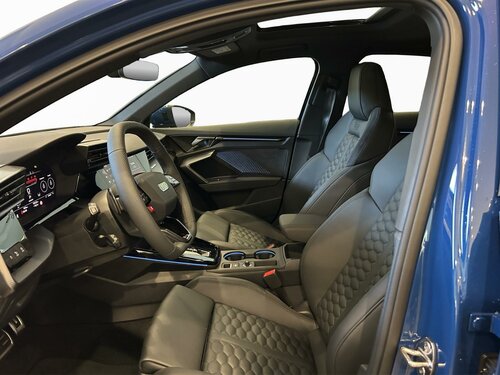 Audi RS3 TFSI Limousine quattro S troni Blue 8