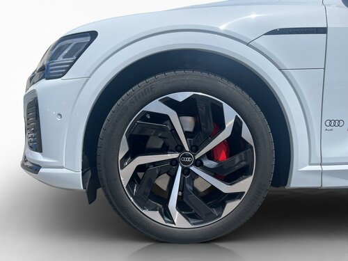 Audi Q8 e-tron S line 55 quattro White 6