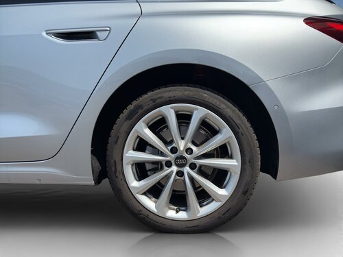 Audi A5 Avant TFSI quattro 150 kW S tr Silver 7