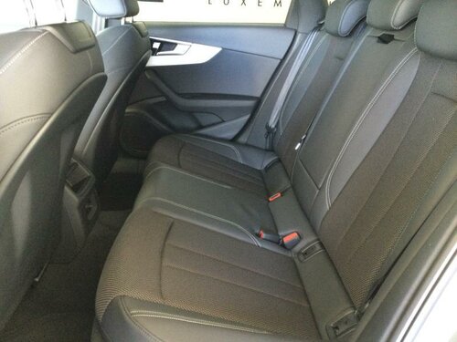 Audi A4 Avant S line Grey 11