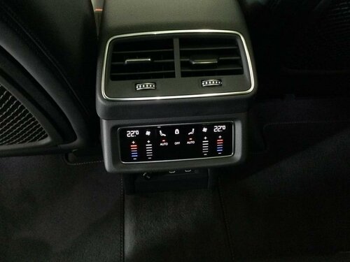 Audi Q8 e-tron Sportback e-tron s-line Blue 15