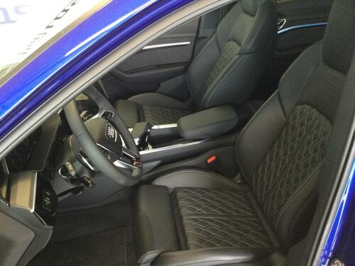 Audi Q8 e-tron Sportback e-tron s-line Blue 6