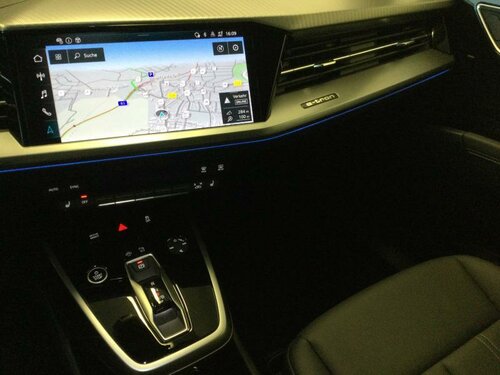 Audi Q4 e-tron Sportback 40 e-tron Black 11