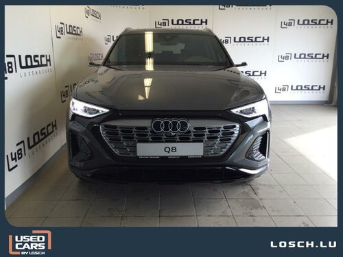 Audi Q8 e-tron S line Grey 1