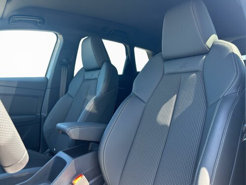 Audi Q4 e-tron Q4 e-tron Grey 10