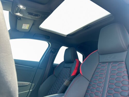 Audi RS3 Limousine TFSI Black 9
