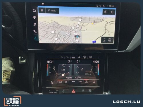 Audi Q8 e-tron S line Grey 10