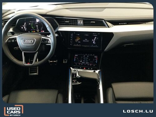 Audi Q8 e-tron S line Grey 7