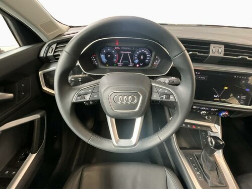 Audi Q3 Advanced+35TDI+S-Tronic Black 11