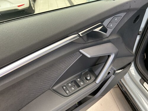 Audi A3 35 TDI allstreet S tronic Grey 13
