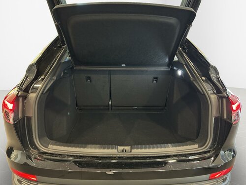 Audi Q4 e-tron Sportback Black 16