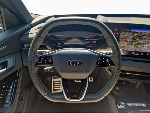 Audi Q6 e-tron SUV e-tron Black 8