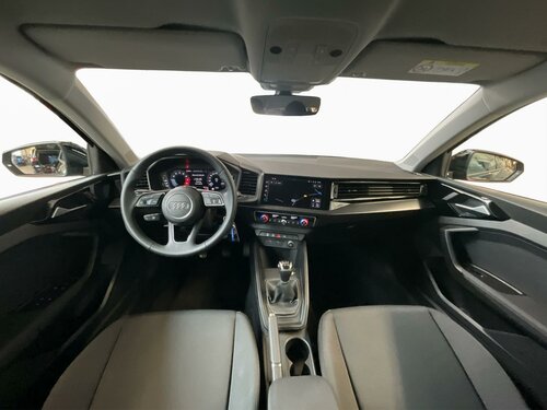 Audi A1 AllStreet+30TFSI+Navi+BVM Black 1