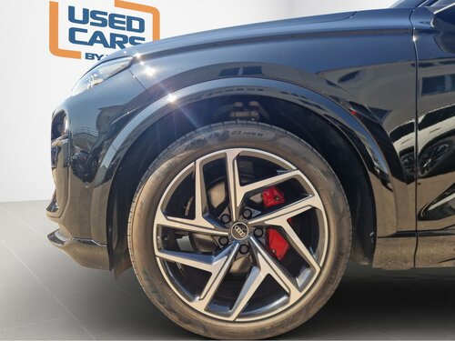 Audi Q6 e-tron SUV e-tron Black 6