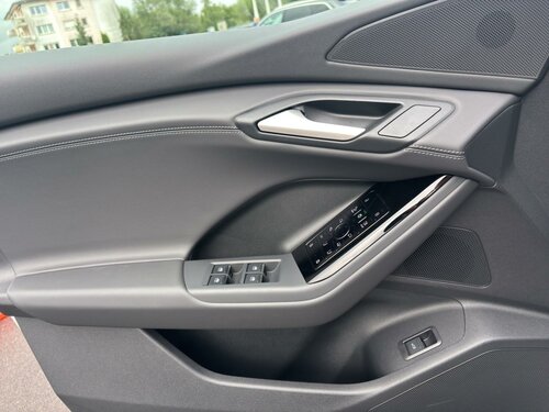 Audi Q6 e-tron e-tron quattro White 7