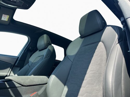 Audi A6 Edition Blu Avant e-tron Blue 12