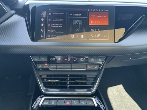 Audi e-tron GT S e-tron GT Black 11