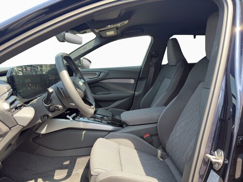 Audi A5 NEW Avant Blue 12