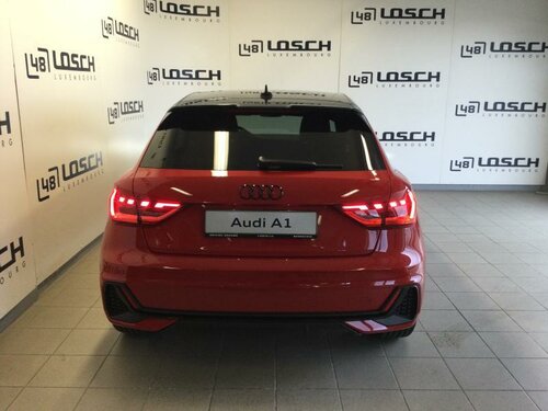 Audi A1 Sportback S line Red 2