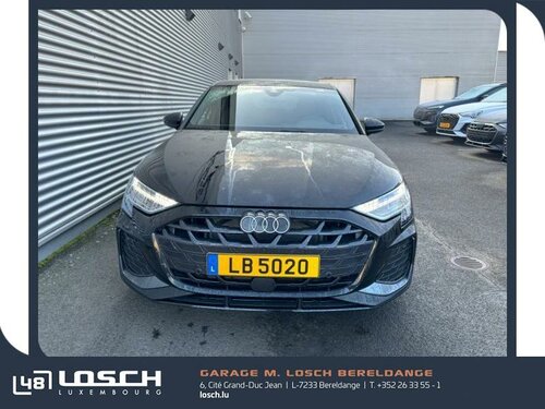 Audi A3 S line Black 9