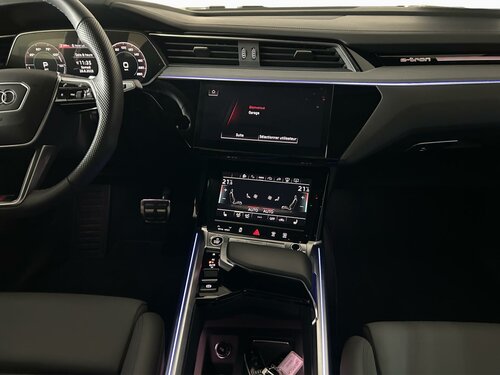 Audi Q8 e-tron etron S line Grey 11