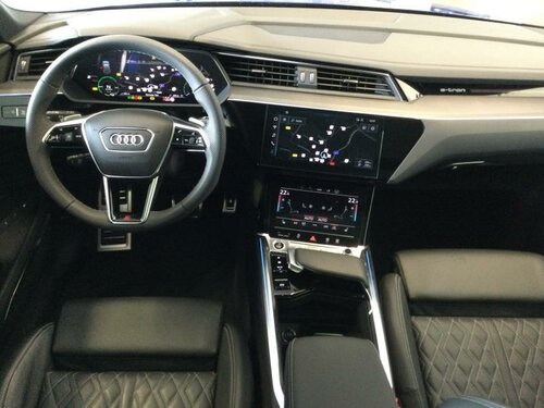 Audi Q8 e-tron Sportback e-tron s-line Blue 7