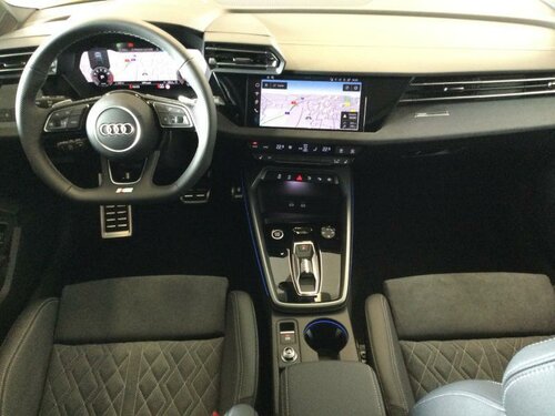 Audi A3 Sportback S line Yellow 17