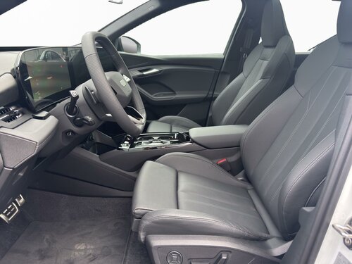 Audi Q6 e-tron e-tron quattro White 3