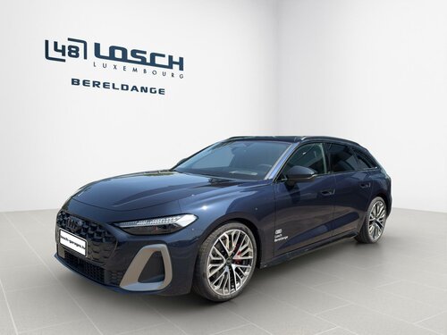 Audi A5 NEW Avant Blue 4
