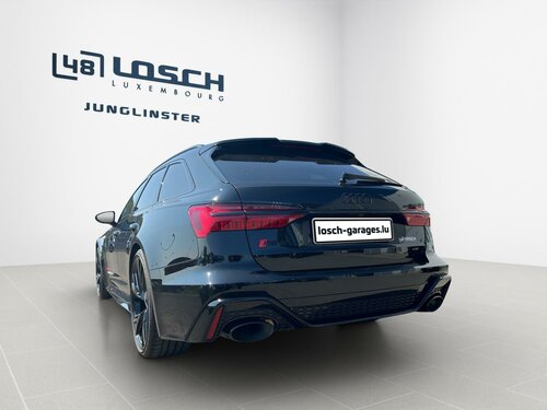 Audi RS6 Avant Black 4