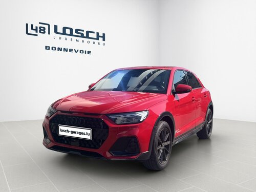 Audi A1 Allstreet Red 0