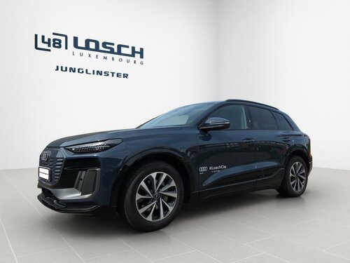 Audi Q6 285kW e-tron quattro Blue 2