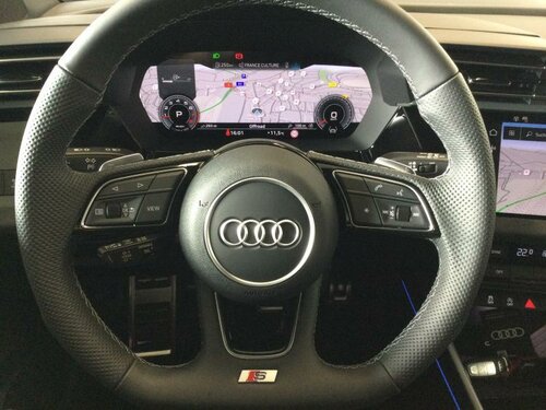 Audi A3 Sportback S line Yellow 10