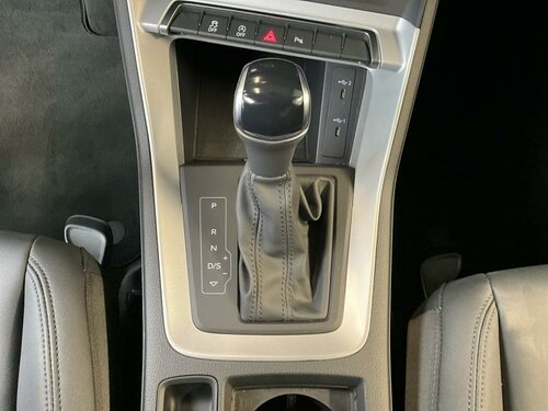 Audi Q3 Advanced+35TDI+S-Tronic Black 13