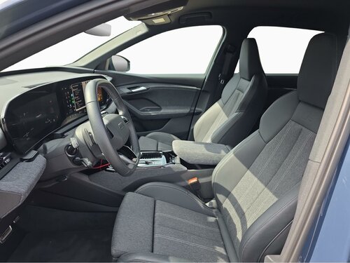 Audi Q6 285kW e-tron quattro Blue 8